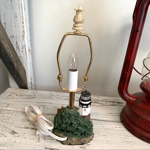 Vintage Ceramic Lighthouse Small Lamp Cord with Switch Nautical - Picture 6 of 6